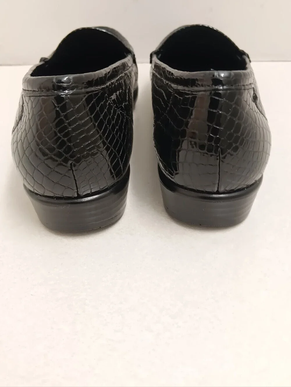 SAS| Simplify Everyday Croc Embossed Loafer Mocassin Comfort Office Slim 8.5/9